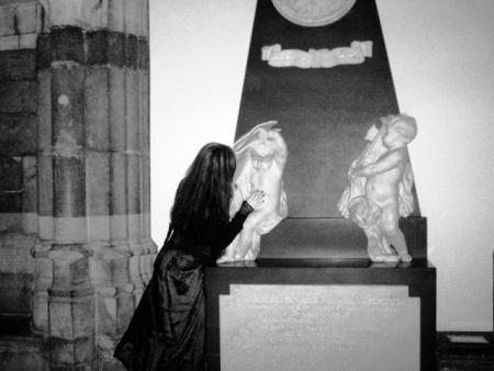 divinity et c est petit ange